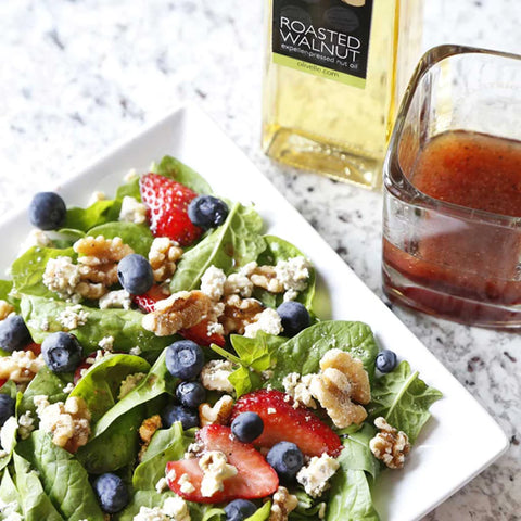 Blackened Salmon Salad With Berries & Pecans